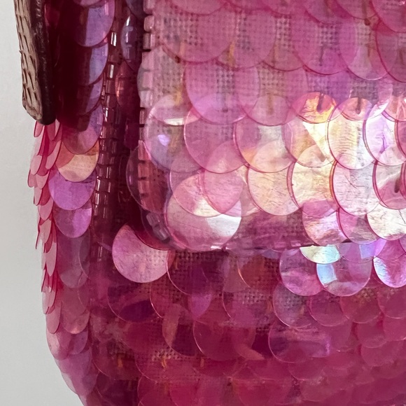 Iconic Fendi pink sequin baguette - Picture 5 of 7